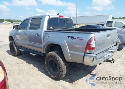 2015 Toyota Tacoma Prerunner V6 из США, поврежденный, VIN 5TFJU4GNXFX071613